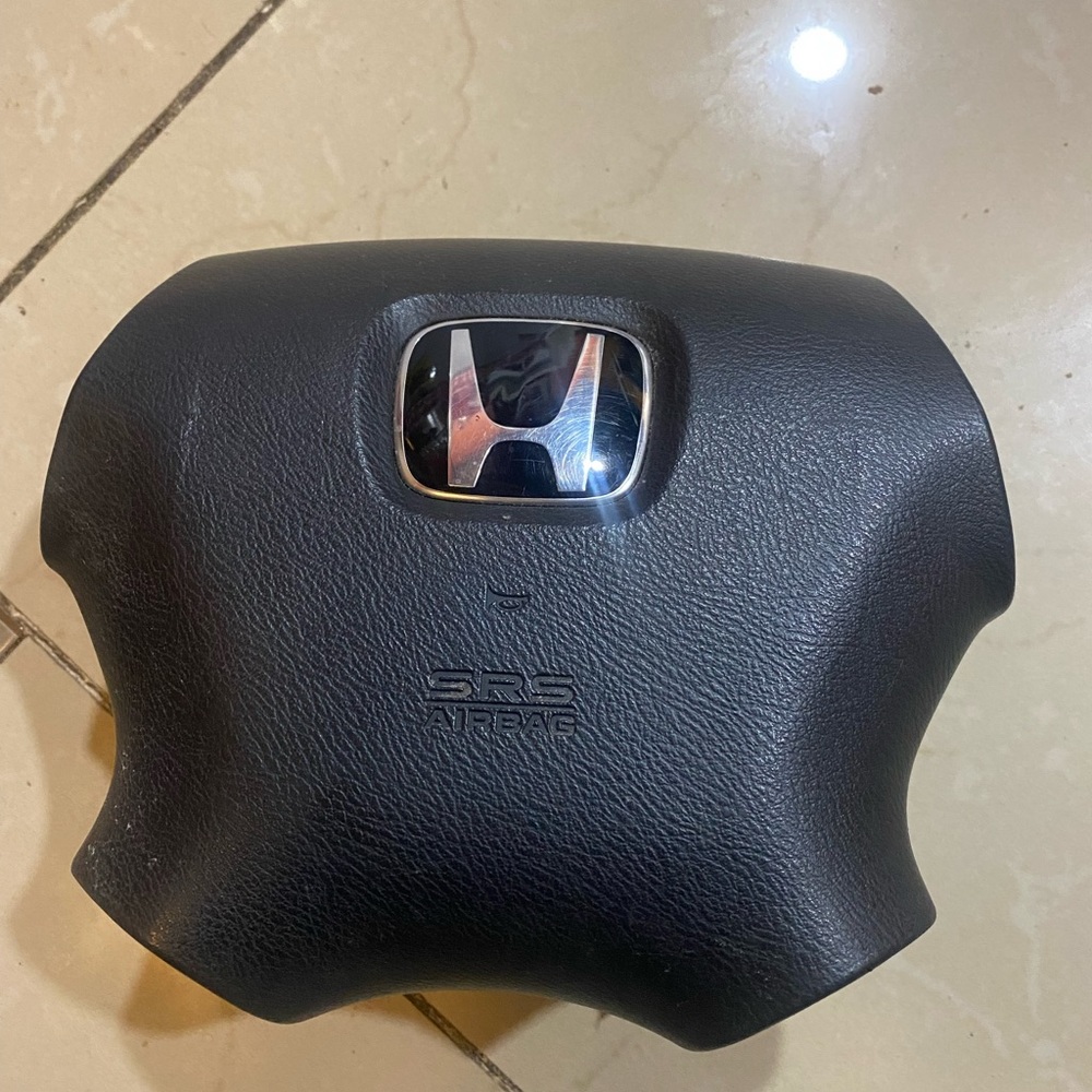 2003-2007 Honda accord   Driver side steering wheel airbag